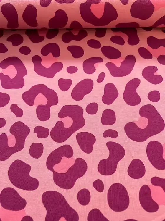Baumwoll-Jersey "Pink Leo Dream" animal print Baumwoll-Jersey "Pink Leo Dream" animal print
